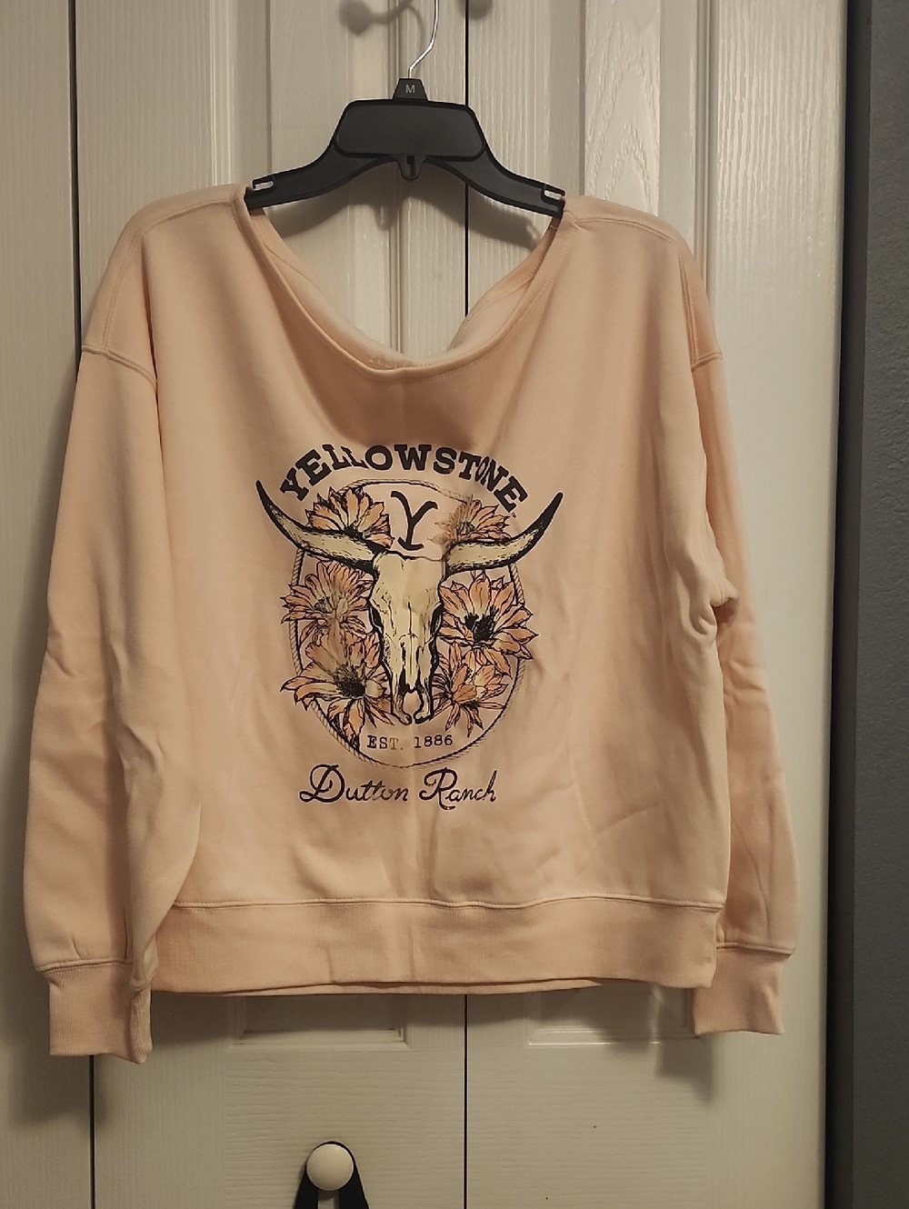Yellowstone Dutton Ranch Graphic Sweatshirt - Light Peach